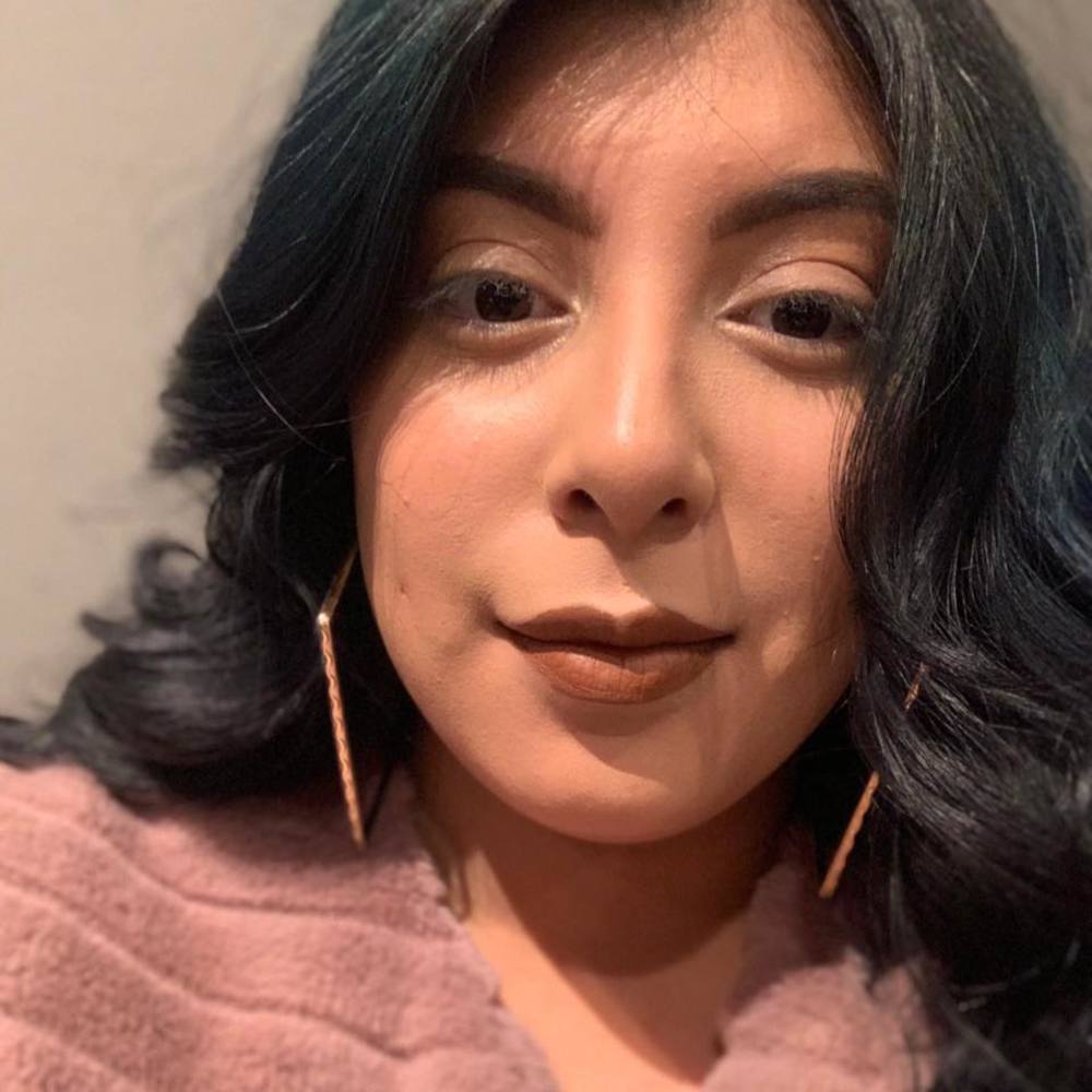 Meet your Posher, Lorena